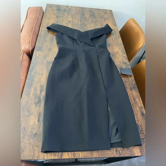 Lulus Classic Glam Black Off-the-Shoulder Bodycon Dress - Picture 6 of 16